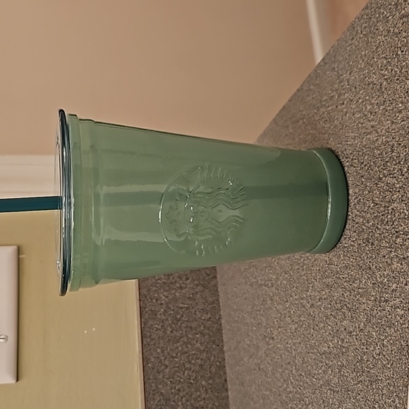 Green 💚  Glass Starbucks Cold Beverage Cup - Picture 3 of 3